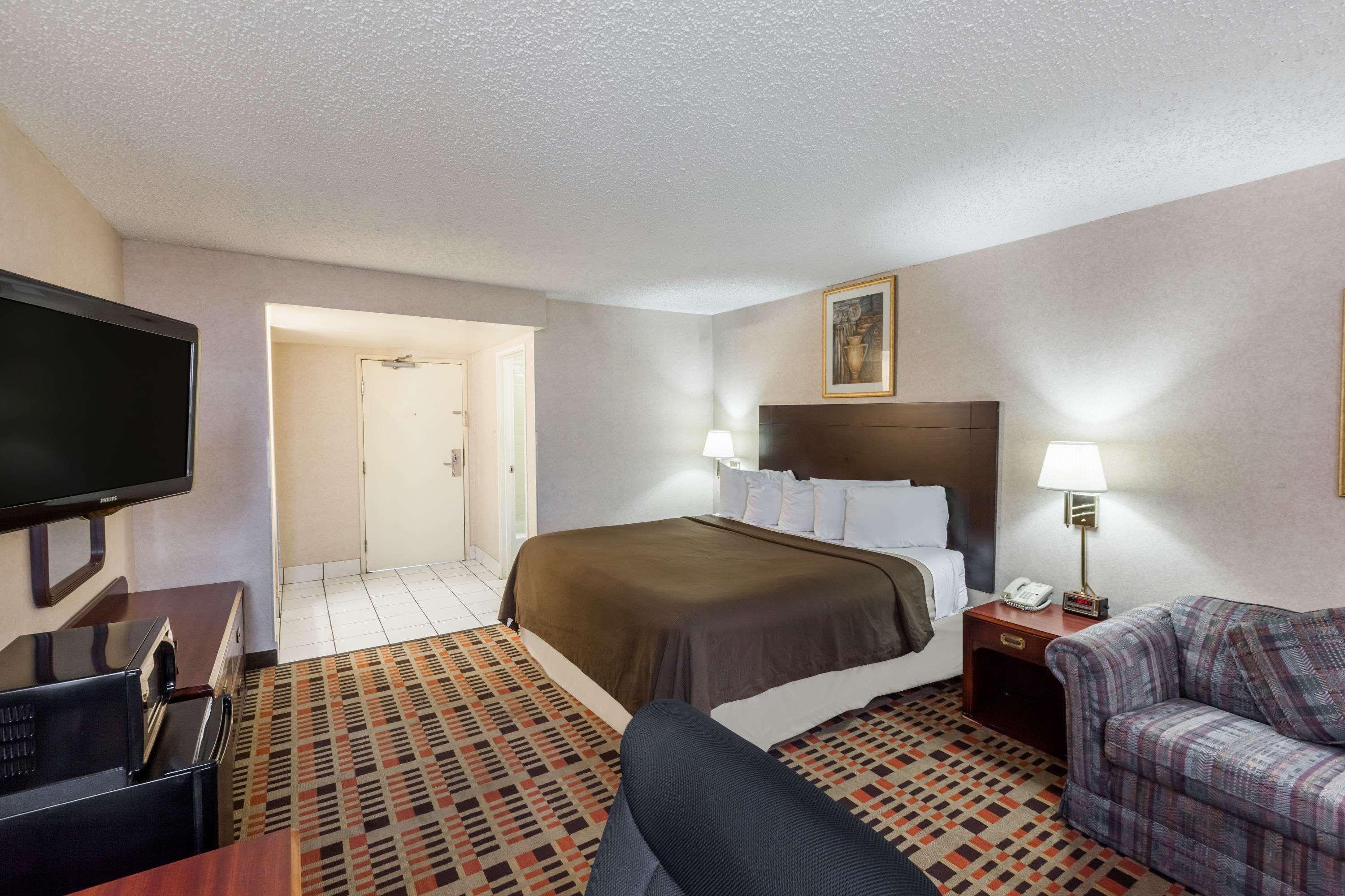 Days Inn By Wyndham Amarillo East Exterior photo